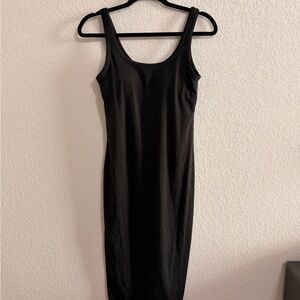 Vuori Black Midi Tank Dress